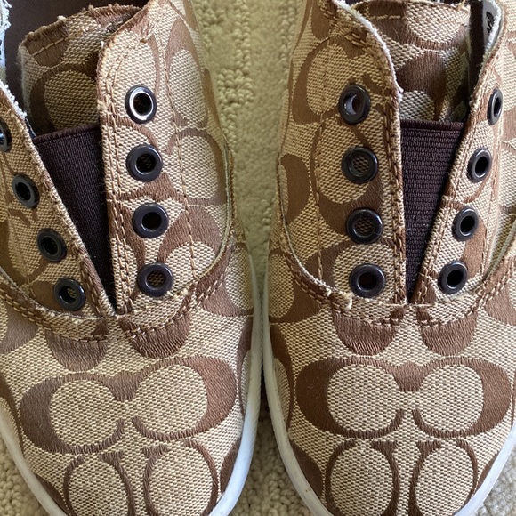 Coach Katie Slip On Signature Sneakers - Picture 6 of 11